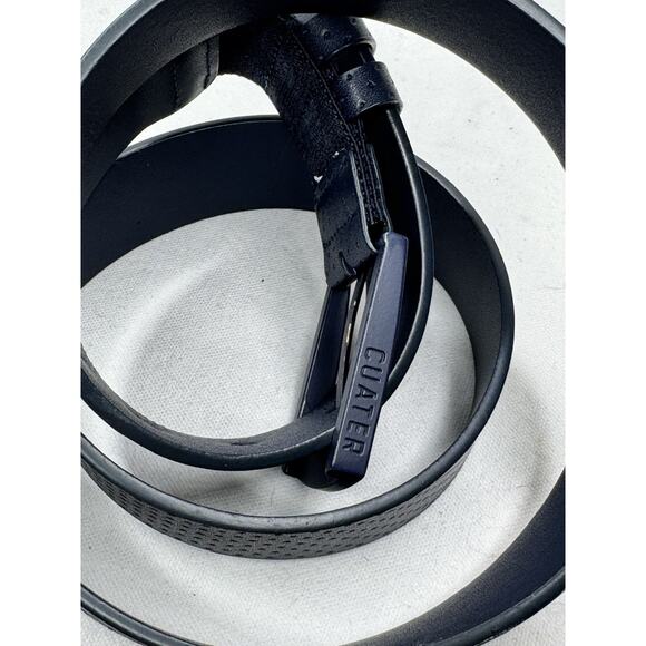 Travis Mathew Cuater Navy Blue Faux Leather Textured Golf Belt Size 40 - Picture 4 of 8